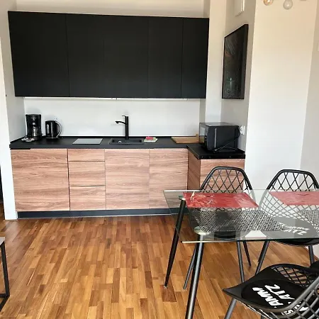 Modern With Sea View Apartment *